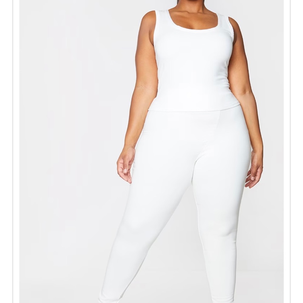 OFF WHITE TANK TOP WITH MATCHING LEGGINGS